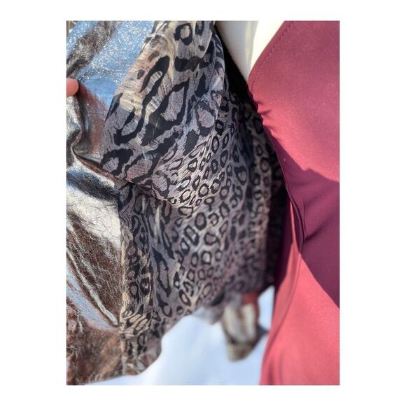 Isabel Silver Metallic Italian Leather Bomber Jacket Cobochon Studded Sz M - Picture 10 of 12